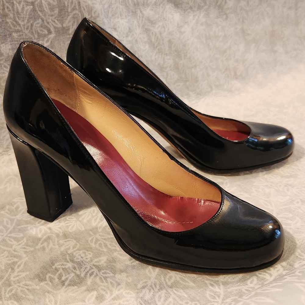 Kate Spade Classic Round Toe Chunky Heel Black Patent Leather Pump